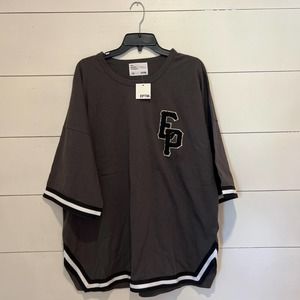 EPTM. NWT The Perfect Example Tshirt‎ SZ XXL
